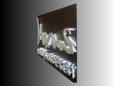 Leuchtschriftzug HMS