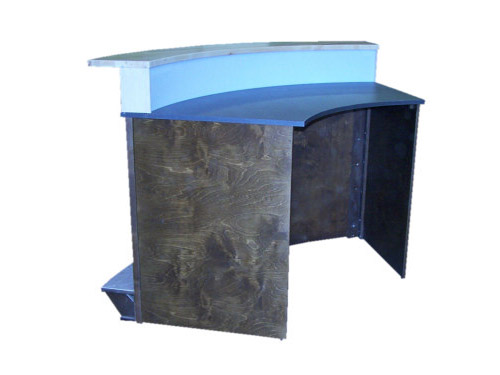 Theke Groningen mit beleuchtbarem Board und Futritt im Sudhausnachbau