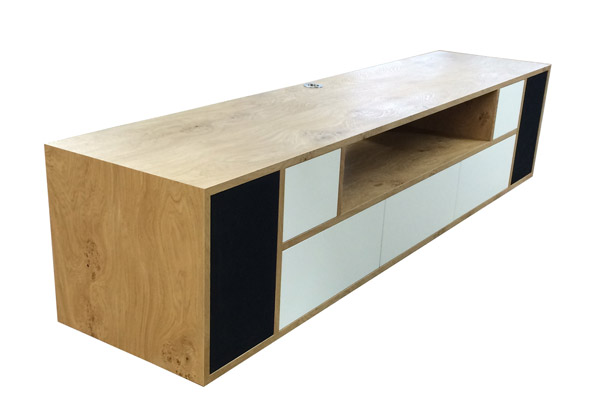 Inneneinrichtung Sideboard ca. 3m breit