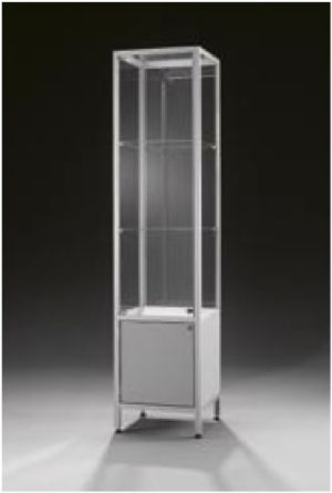 P4 Sulenvitrine mit Stauraum Art.Nr. 001007