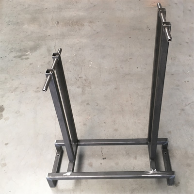 Schweiaufbau Exponattrger