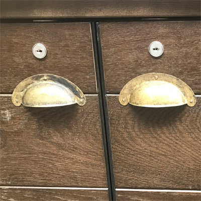 Griff Messing im Retrodesign