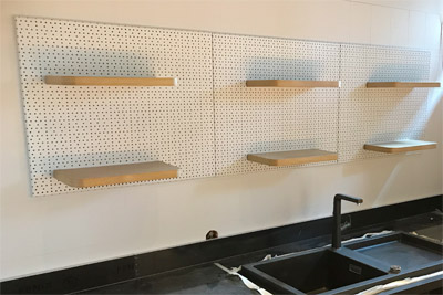 Lochrückwand mit Digitaldruck