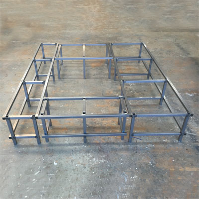 Stahlgestell hinterlftet