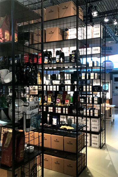 Stahlregal geschweisst ca. 3,20m mit Leiter