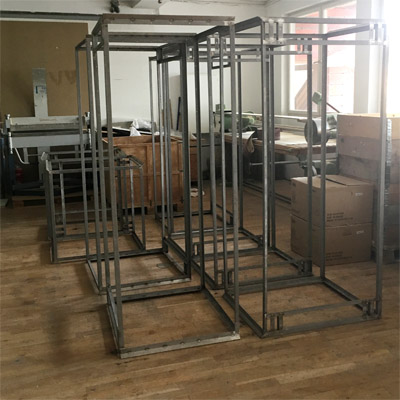 Stahlgestell Prsentationsturm geschweisst